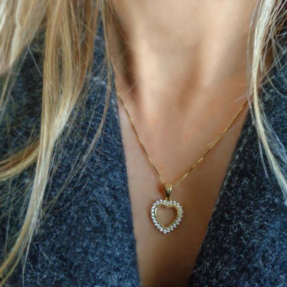 High Quality Genuine 10K Gold Heart Pendant Necklace Stamped 10K With CZ Stones - Picture 5 of 5